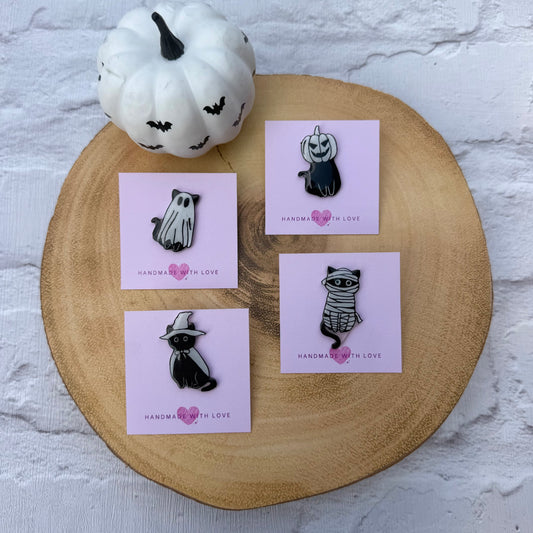 Black Cat Halloween Pin Badges