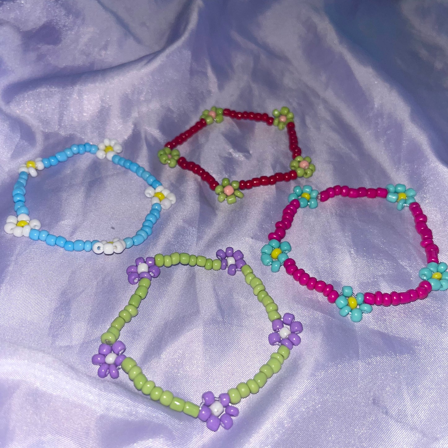 Daisy Flower Beaded Bracelets